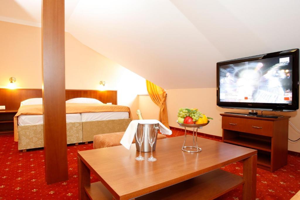 Hotel Majolika Modra Zimmer foto
